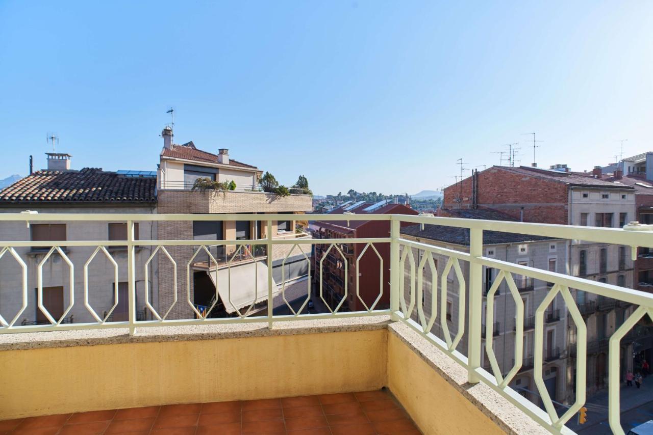 Manresa Apartamentos Turisticos Bagian luar foto